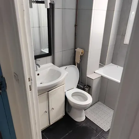 F2 Au Village St Denis Apartamento *