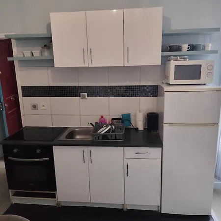 Apartamento F2 Au Village St Denis